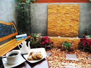バンコク都 フォーカル ローカル ベッド アンド ブレックファースト Bed & Breakfast エクステリア 写真